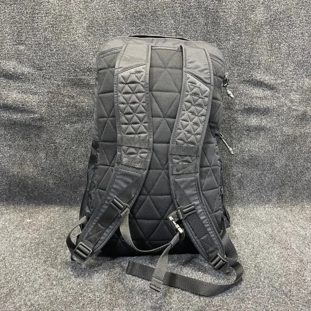 Nike BA5782-010 Vapor Power Graphic 29L Training Backpack GFX Laptop Travel Bag‎